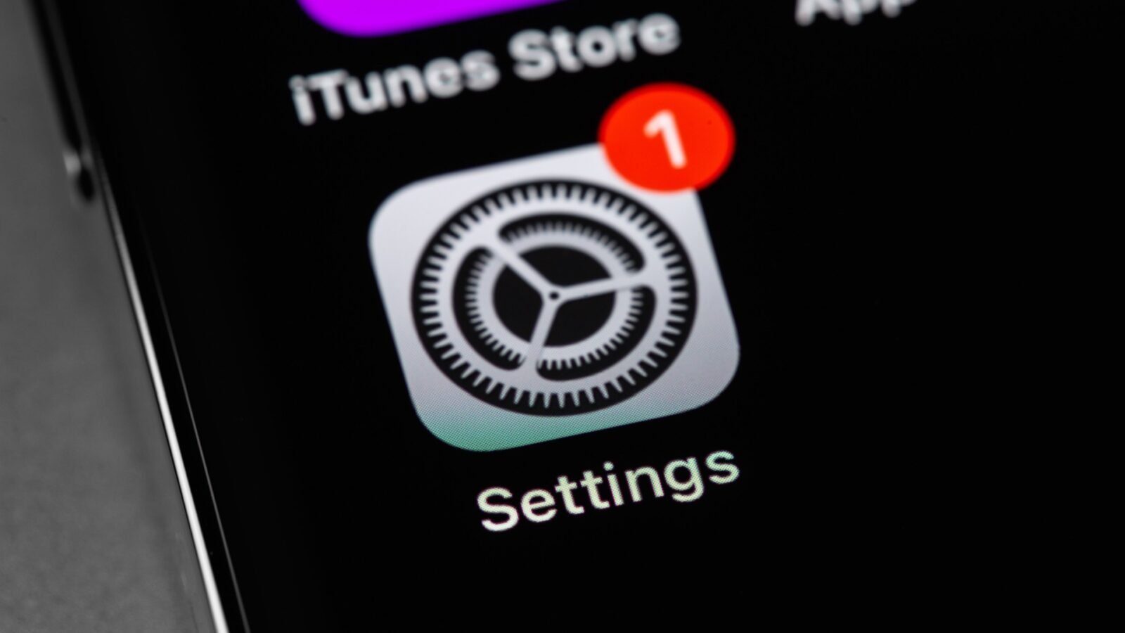 Siri va enfin devenir intelligent : GPT-5 débarque sur les iPhones (et c’est pas une blague !)