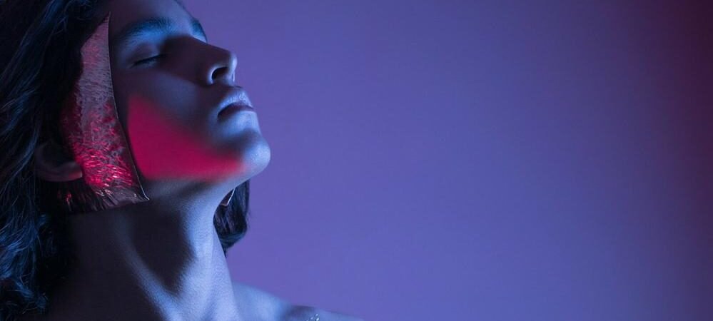 Neuralink, l’implant qui veut faire papoter votre cerveau avec ChatGPT : Elon Musk relance le débat sur l’humain augmenté