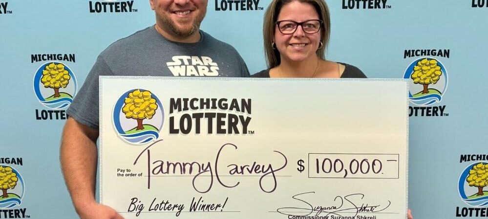 Peut-on vraiment gagner au Loto avec ChatGPT ? L’incroyable histoire à presque 1,8 milliard de dollars !