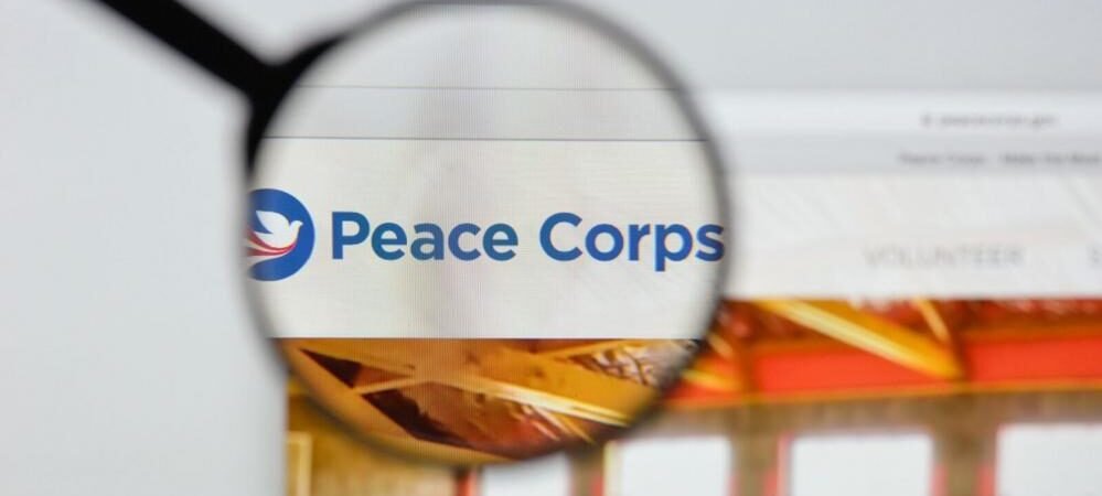 Tech Corps : Quand les États-Unis partent à la conquête du monde (de l’IA) avec des volontaires au grand cœur