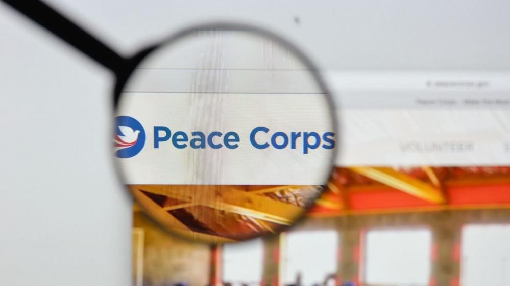 Tech Corps : Quand les États-Unis partent à la conquête du monde (de l’IA) avec des volontaires au grand cœur