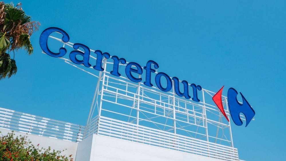 Courses 2.0 : Carrefour débarque sur ChatGPT, l’IA va changer votre façon de faire les courses (et c’est plutôt génial)