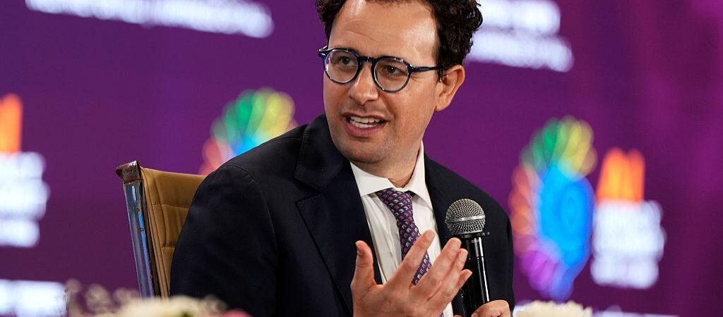 Claude pour les petites entreprises : Anthropic part à la conquête des PME (et de vos tâches pénibles)